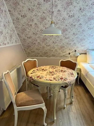 Studio-Apartment 29 Beim Saseler Markt Frisch Renoviert Hamburg Apartment